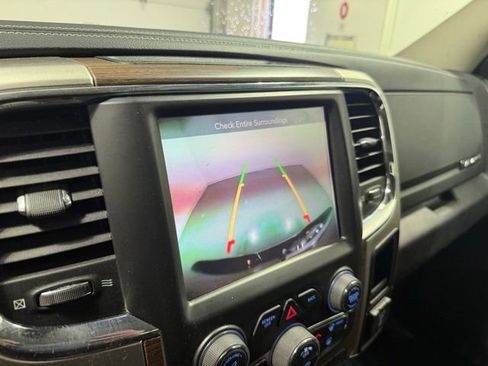Used 2016 RAM 1500 Laramie image 15