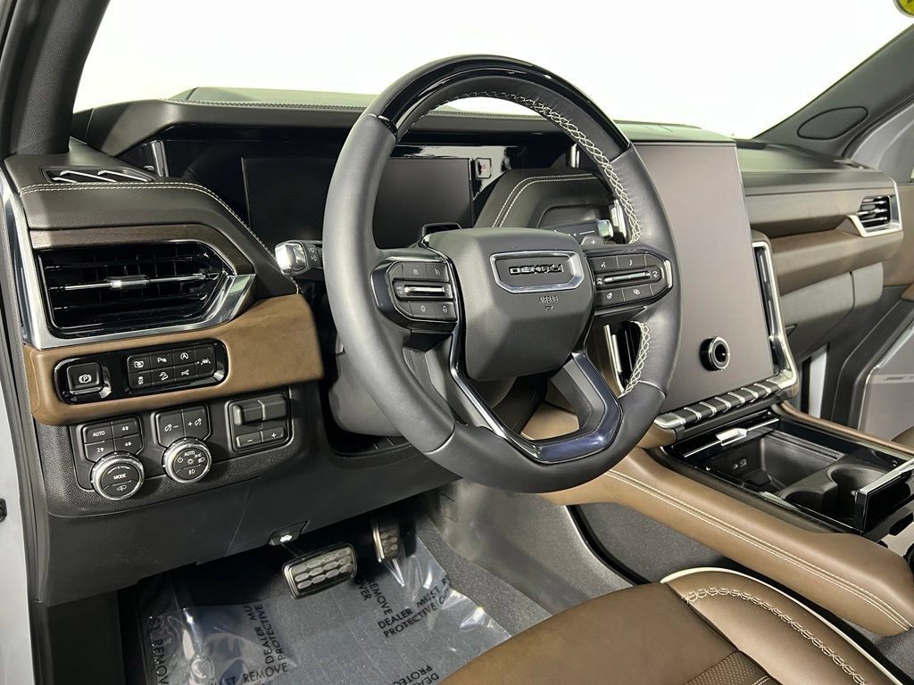 Certified 2026 GMC Yukon Denali Ultimate AWD/4WD image 23