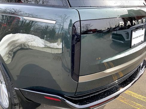 New 2026 Land Rover Range Rover SE AWD/4WD image 14