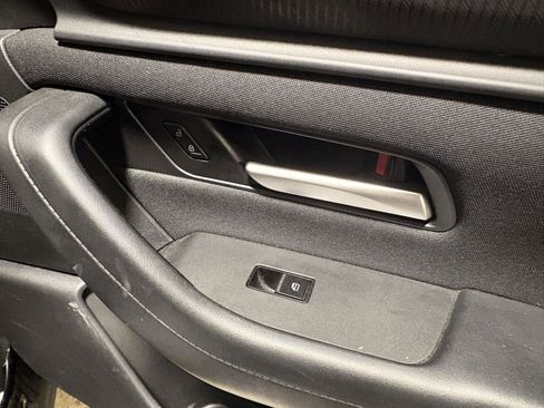 Used 2024 MAZDA CX-90 3.3 Turbo w/ Select Package image 11