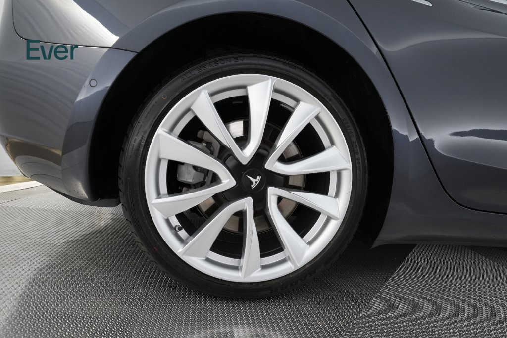 Used 2018 Tesla Model 3 Mid Range RWD image 21