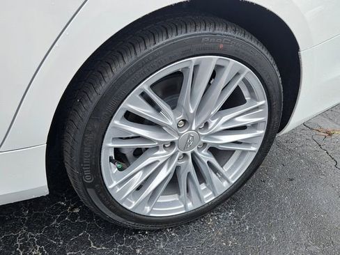 New 2025 Cadillac CT4 Premium Luxury image 8