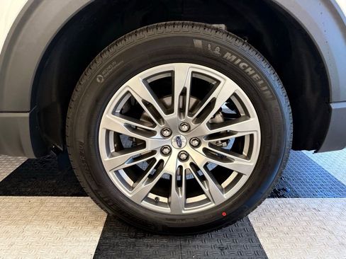 New 2026 Ford Explorer Active w/ Active Comfort Package image 12