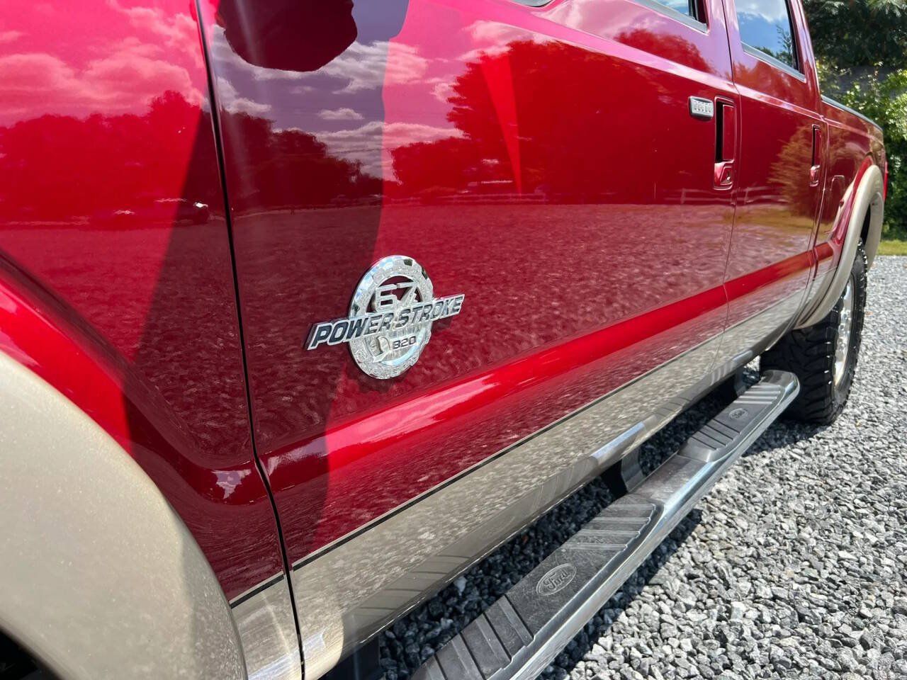 Used 2014 Ford F250 Lariat w/ Lariat Interior Package AWD/4WD image 11