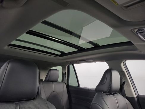 Used 2024 Toyota Grand Highlander FWD image 20