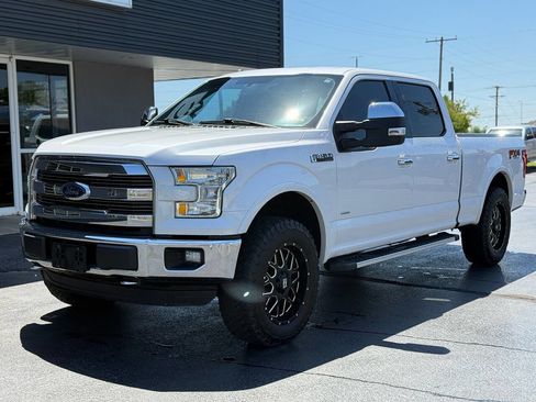 Used 2015 Ford F150 Lariat w/ Equipment Group 501A Mid AWD/4WD image 4