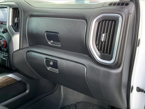 Used 2019 Chevrolet Silverado 1500 LT Trail Boss image 19