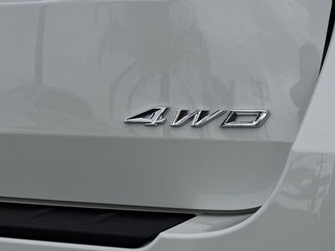 New 2026 Ford Explorer ST-Line w/ ST-Line Street Pack AWD/4WD image 37