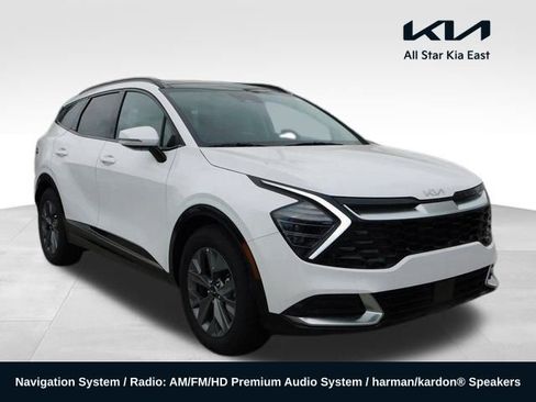 Used 2025 Kia Sportage SX image 1