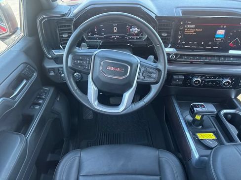 Used 2024 GMC Sierra 1500 SLT w/ SLT Premium Plus Package AWD/4WD image 16
