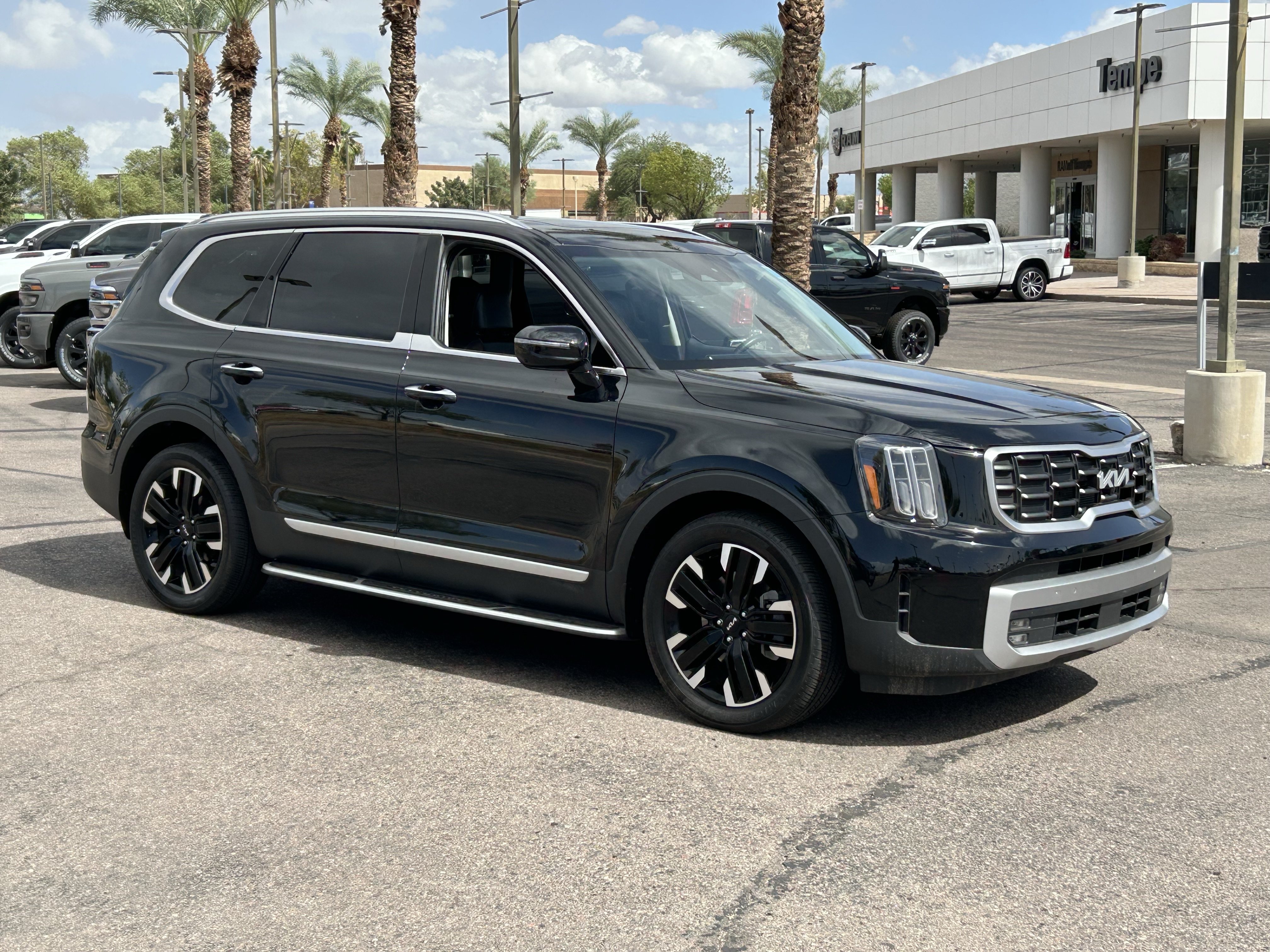 Certified 2023 Kia Telluride SX Prestige AWD/4WD image 7
