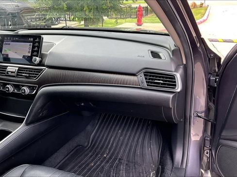 Used 2022 Honda Accord Touring image 20