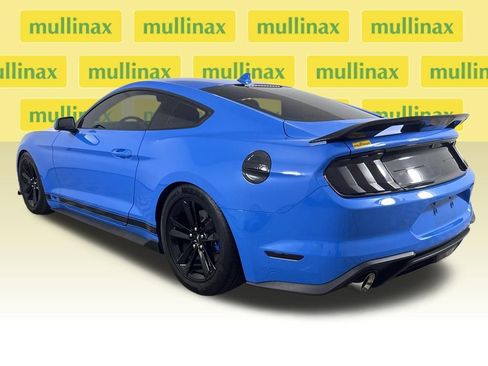 Used 2022 Ford Mustang Premium image 7