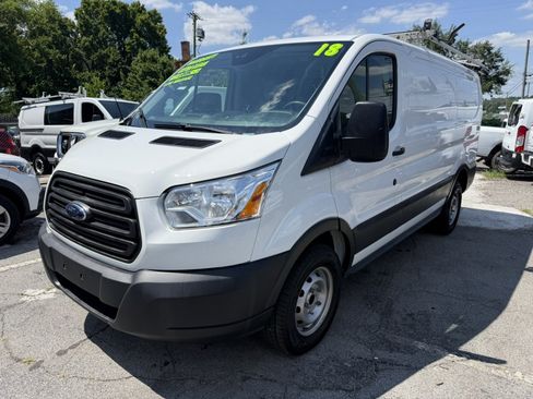 Used 2018 Ford Transit 250 130 Low Roof RWD image 3