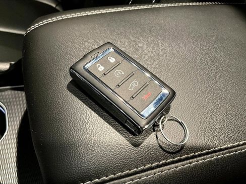 Used 2024 Jeep Grand Cherokee Limited 4xe w/ Trailer Tow Package AWD/4WD image 35