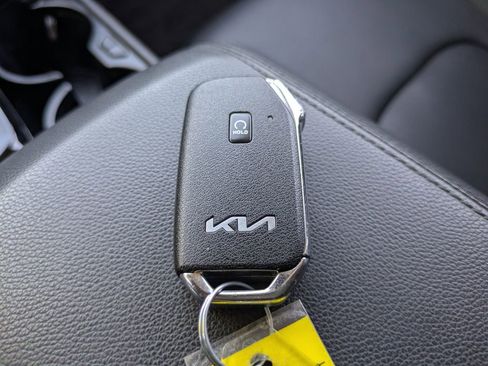 Used 2023 Kia Sportage SX image 30