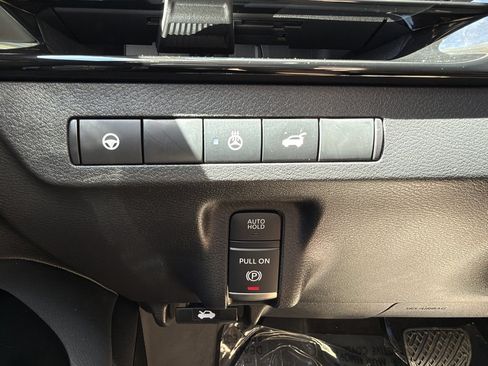 Used 2025 Nissan Murano SL AWD/4WD image 29