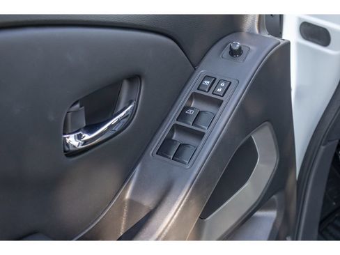 Used 2024 Nissan Frontier SV w/ SV Convenience Package AWD/4WD image 19