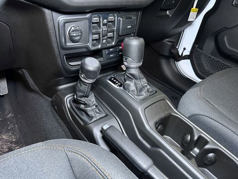 New 2026 Jeep Wrangler Sport S image 32