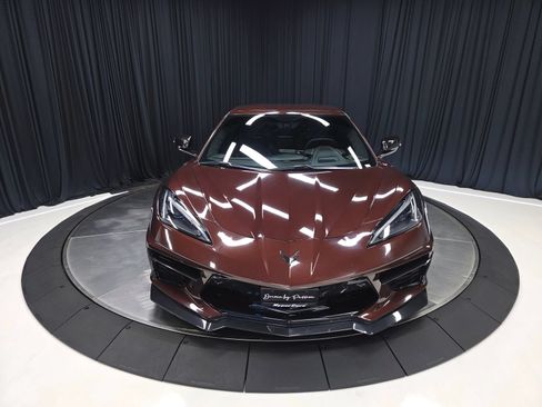 Used 2022 Chevrolet Corvette Stingray Premium Cpe w/ Z51 Performance Package RWD image 8