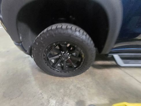 Used 2022 Chevrolet Silverado 1500 RST w/ Safety Package image 16