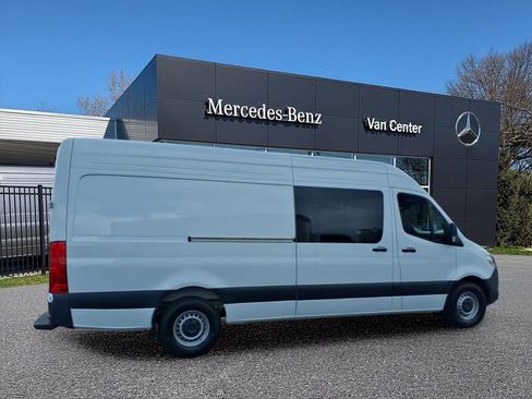 New 2026 Mercedes-Benz Sprinter 2500 image 2