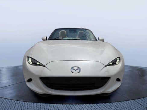 New 2026 MAZDA MX-5 Miata Grand Touring RWD image 8