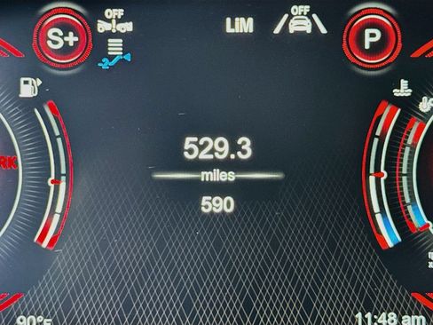 Used 2023 Aston Martin DBX AWD/4WD image 12