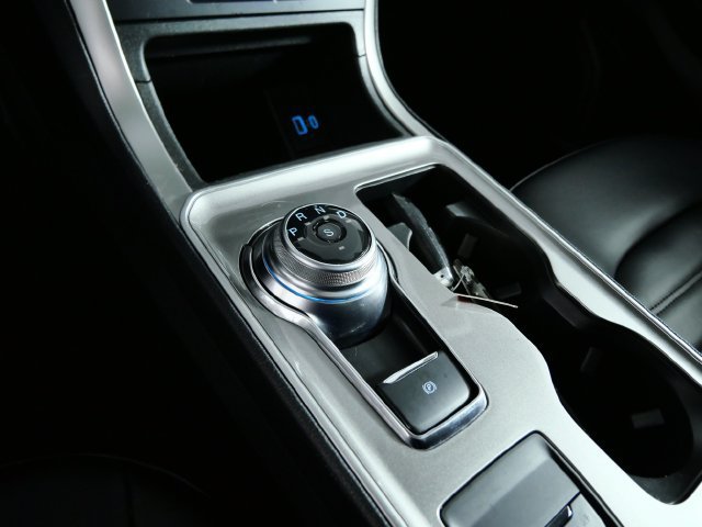 Certified 2024 Ford Edge SEL w/ Convenience Package AWD/4WD image 19