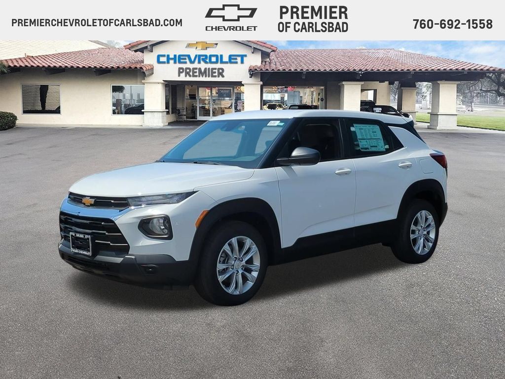 Used 2023 Chevrolet TrailBlazer LS FWD image 1