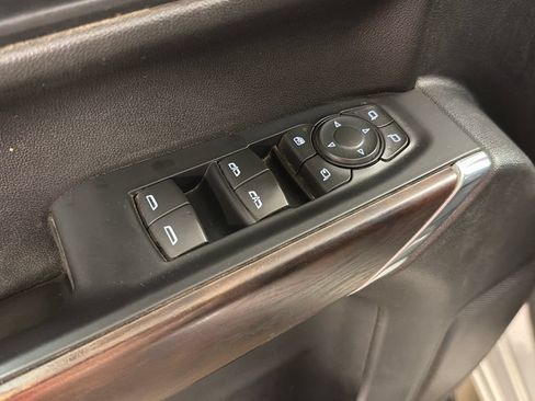 Used 2021 GMC Sierra 1500 SLT w/ SLT Convenience Package AWD/4WD image 24