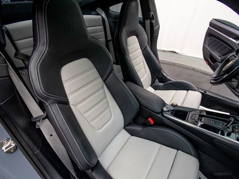 Used 2023 Porsche 911 Turbo image 13