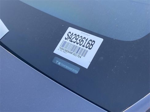 Used 2022 Tesla Model X Plaid image 10