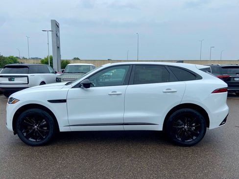 New 2026 Jaguar F-PACE R-Dynamic S image 6