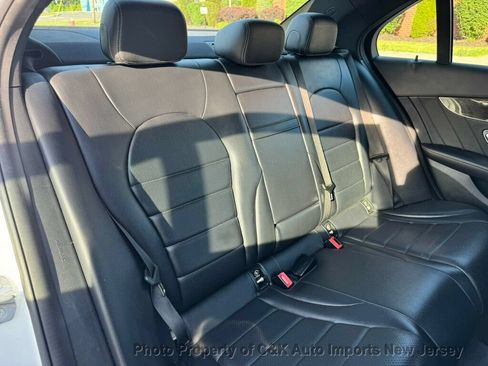 Used 2018 Mercedes-Benz C 300 4MATIC Sedan image 35