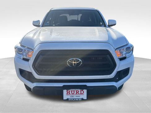 Used 2022 Toyota Tacoma SR image 10