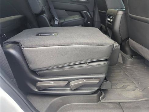 Used 2026 GMC Yukon Denali w/ LPO, Floor Liner Package AWD/4WD image 22