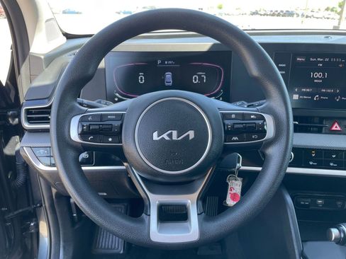 Used 2024 Kia Sportage LX image 27
