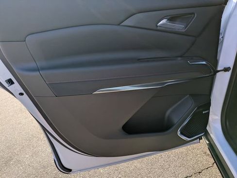 New 2026 Chevrolet Traverse Z71 image 28