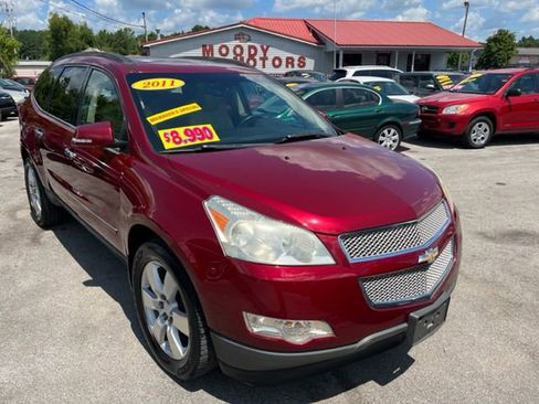 Used 2011 Chevrolet Traverse LTZ image 1
