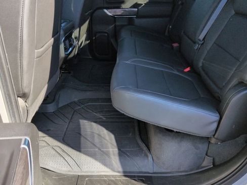 Used 2022 Chevrolet Silverado 2500 LTZ w/ LTZ Convenience Package image 23