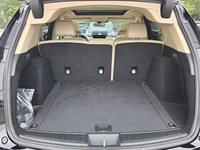 Used 2023 Acura RDX w/ Technology Package FWD image 4