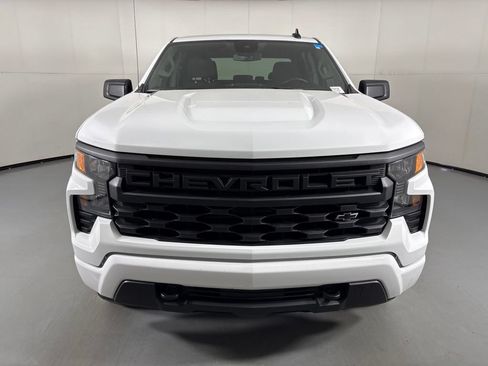 Used 2026 Chevrolet Silverado 1500 Custom AWD/4WD image 4