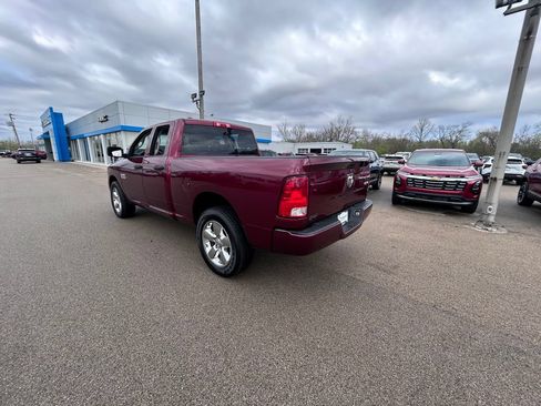 Used 2018 RAM 1500 Express w/ Express Value Package AWD/4WD image 4