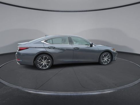 Used 2025 Lexus ES 350 w/ Premium Package image 9