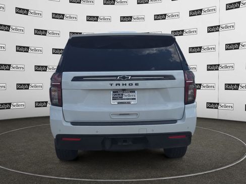 Used 2023 Chevrolet Tahoe Z71 w/ Luxury Package AWD/4WD image 5
