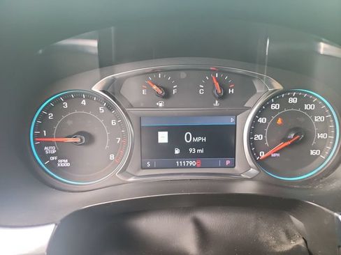Used 2023 Chevrolet Traverse RS AWD/4WD image 15