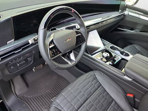 Certified 2026 Cadillac Escalade V w/ LPO, ONYX Package image 10