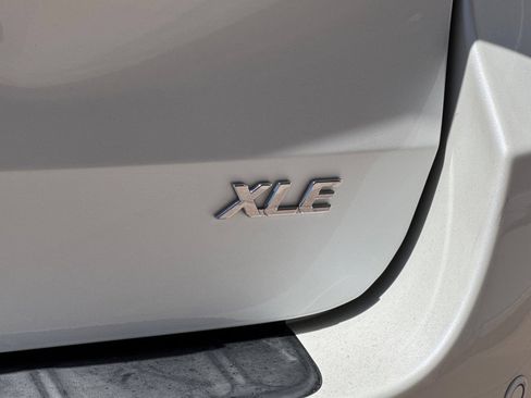 Certified 2016 Toyota Sienna XLE w/ XLE Navigation Package FWD image 36