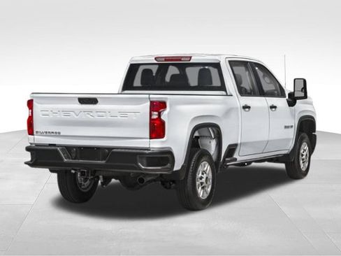 Used 2024 Chevrolet Silverado 2500 ZR2 w/ Technology Package AWD/4WD image 5
